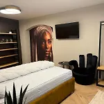 Art Residence